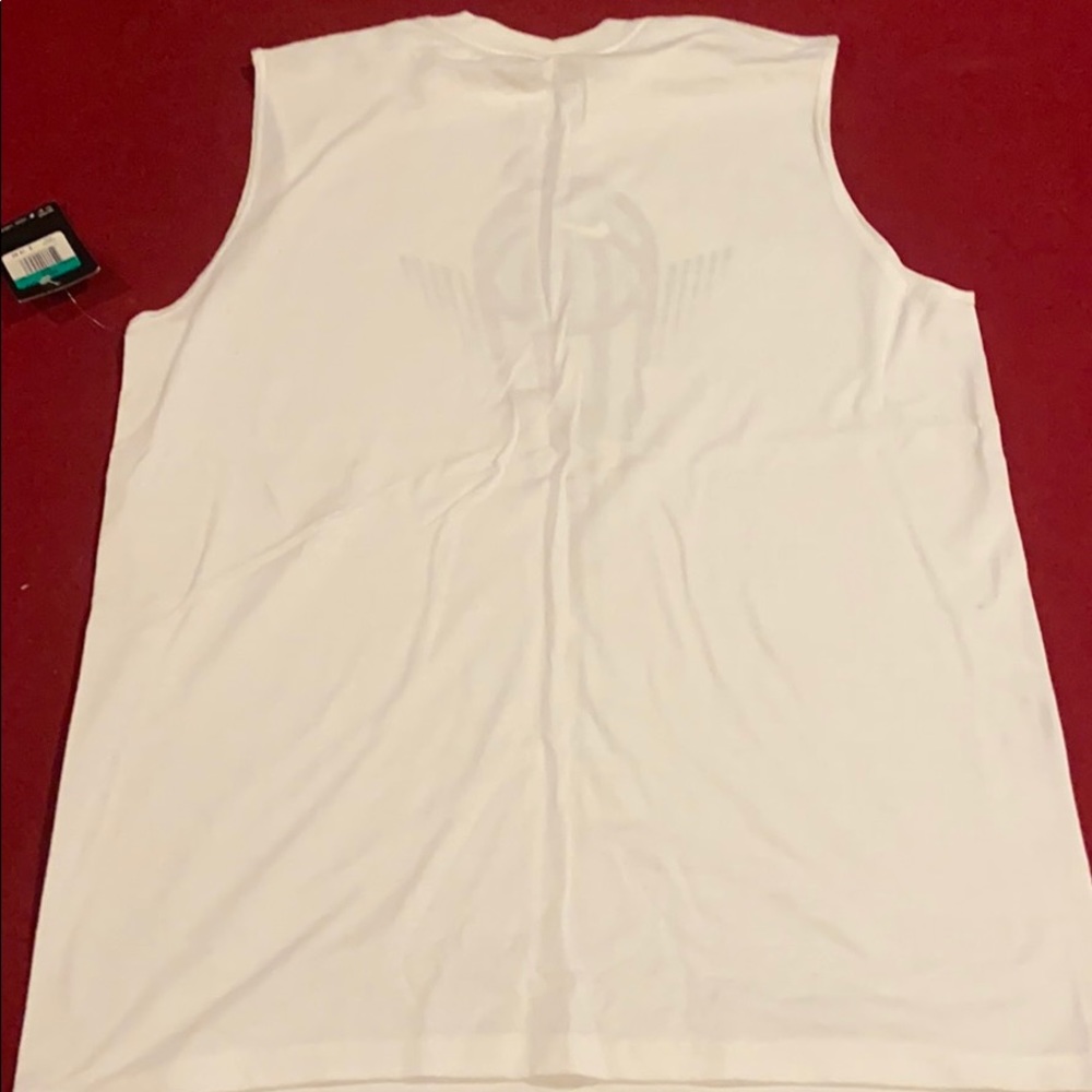 Tank - Picture 2 of 3